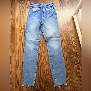 Good American Light Blue Skinny Jeans always fits good waist indigo 324 6